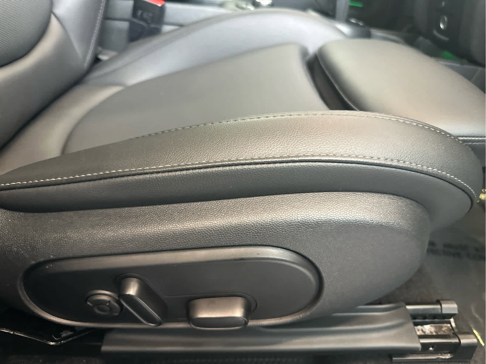Used 2021 MINI Cooper Countryman S w/ Premium Package image 12