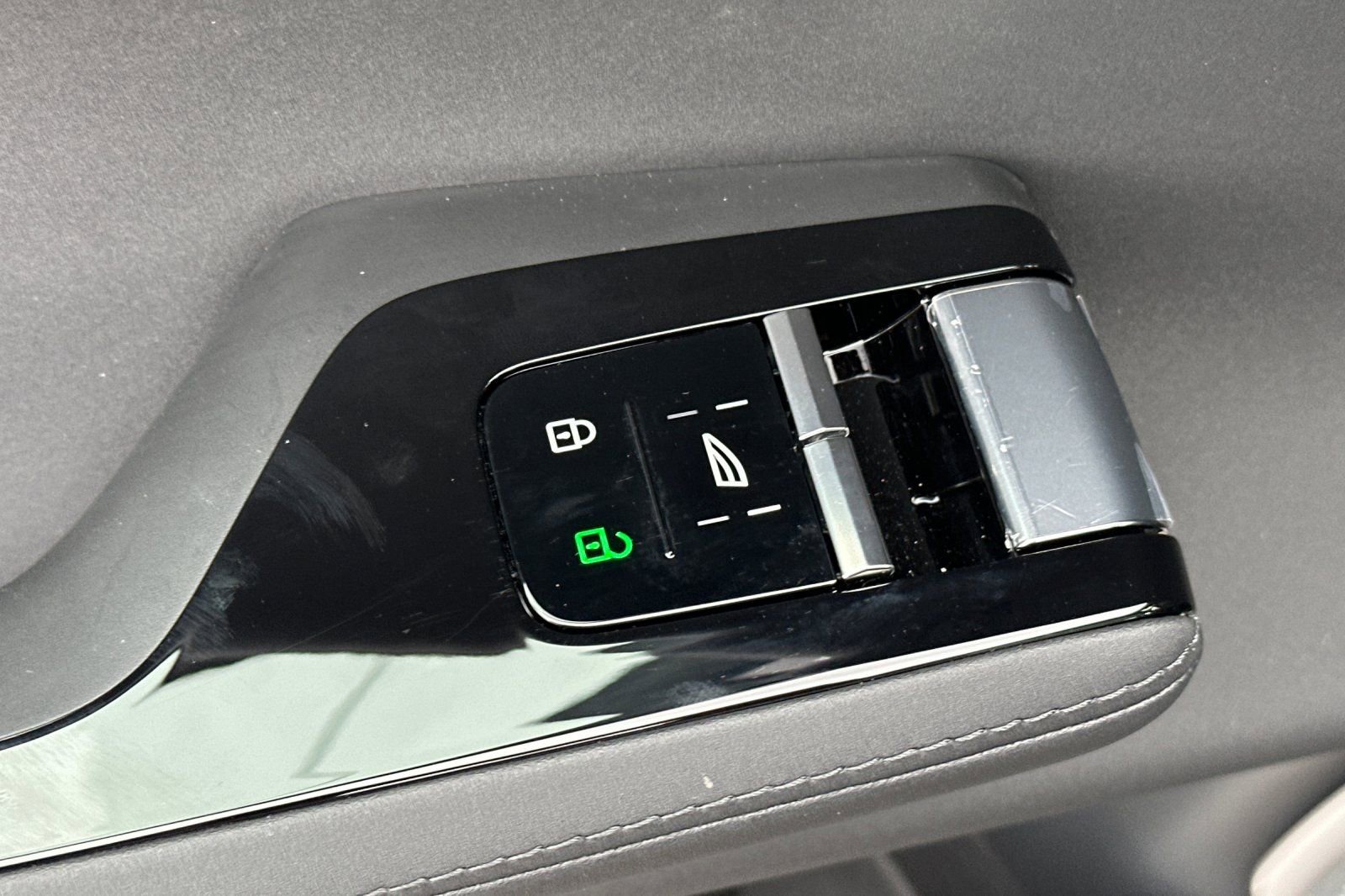 New 2025 Polestar Polestar 3 image 15