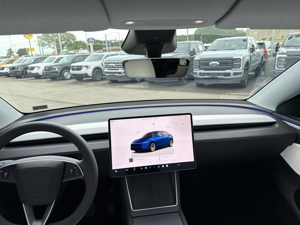 Used 2026 Tesla Model Y Long Range RWD image 24