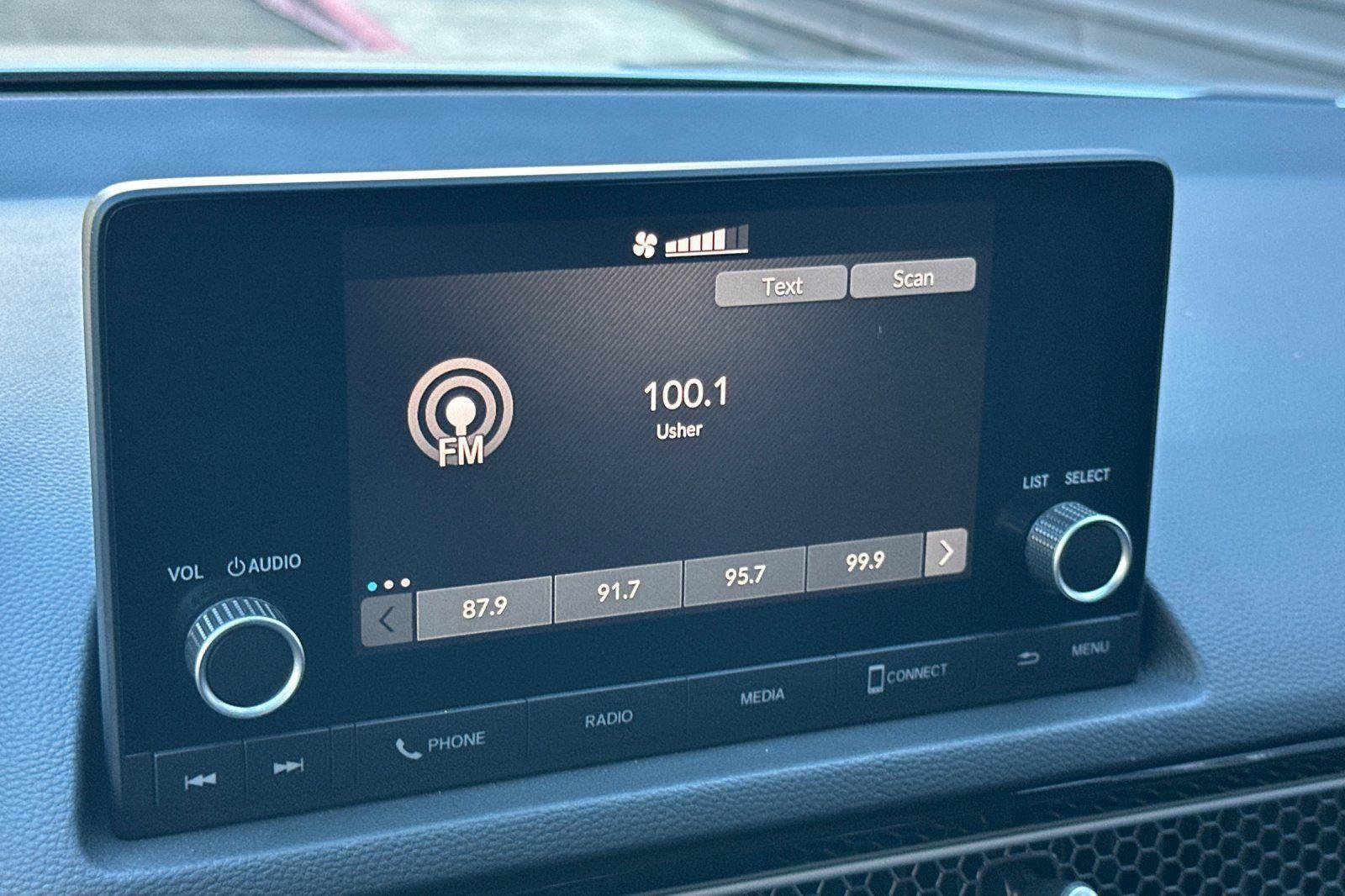 Certified 2025 Honda Civic Sport image 17