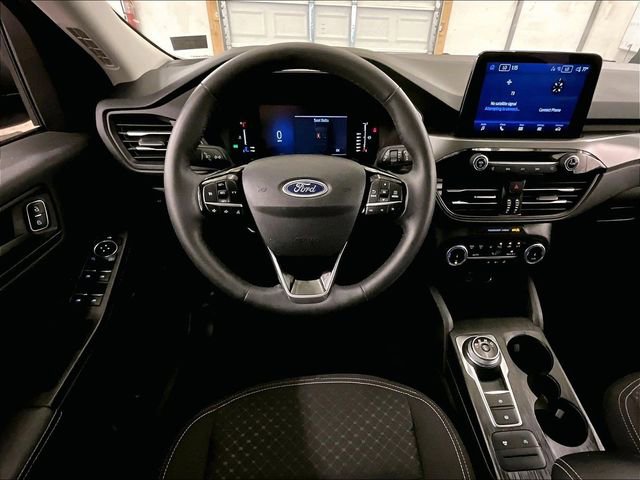 Certified 2024 Ford Escape Active AWD/4WD image 5