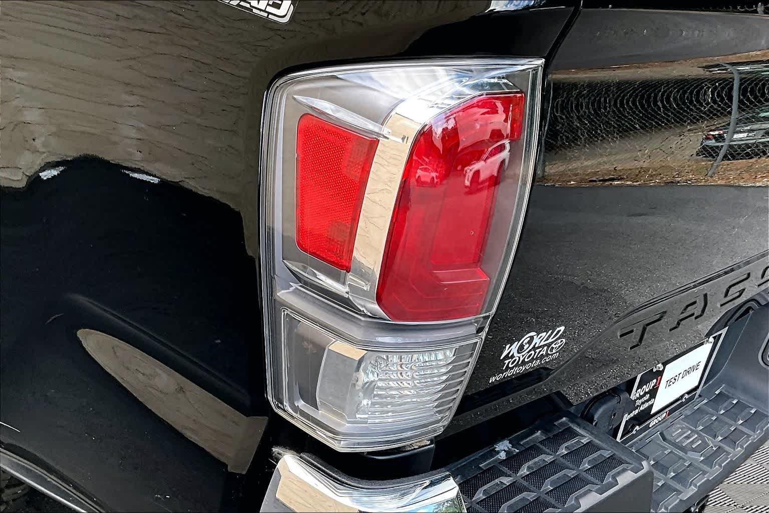 Used 2023 Toyota Tacoma TRD Off-Road AWD/4WD image 28