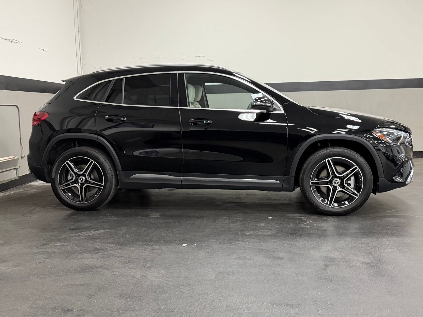 Used 2026 Mercedes-Benz GLA 250 image 3