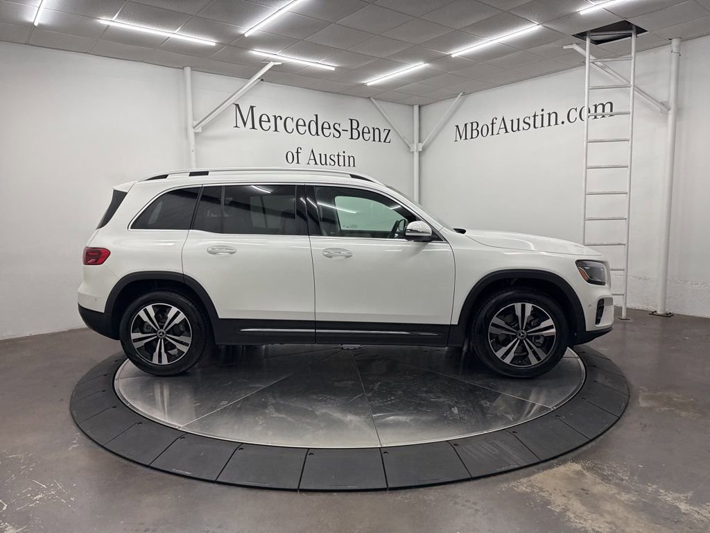 Used 2026 Mercedes-Benz GLB 250 image 8