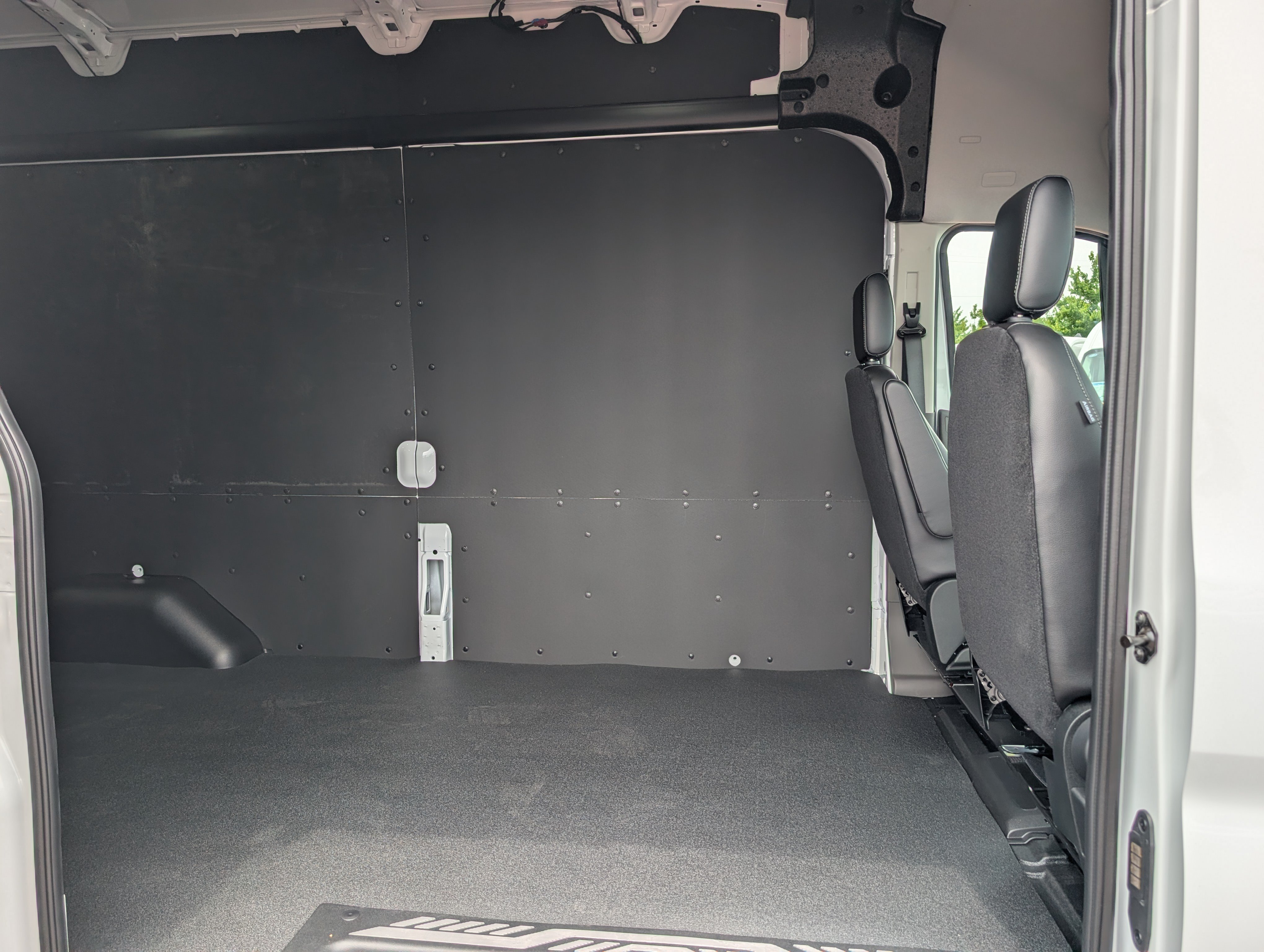 New 2026 Ford Transit 350 148 High Roof Extended w/ Load Area Protection Package RWD image 7