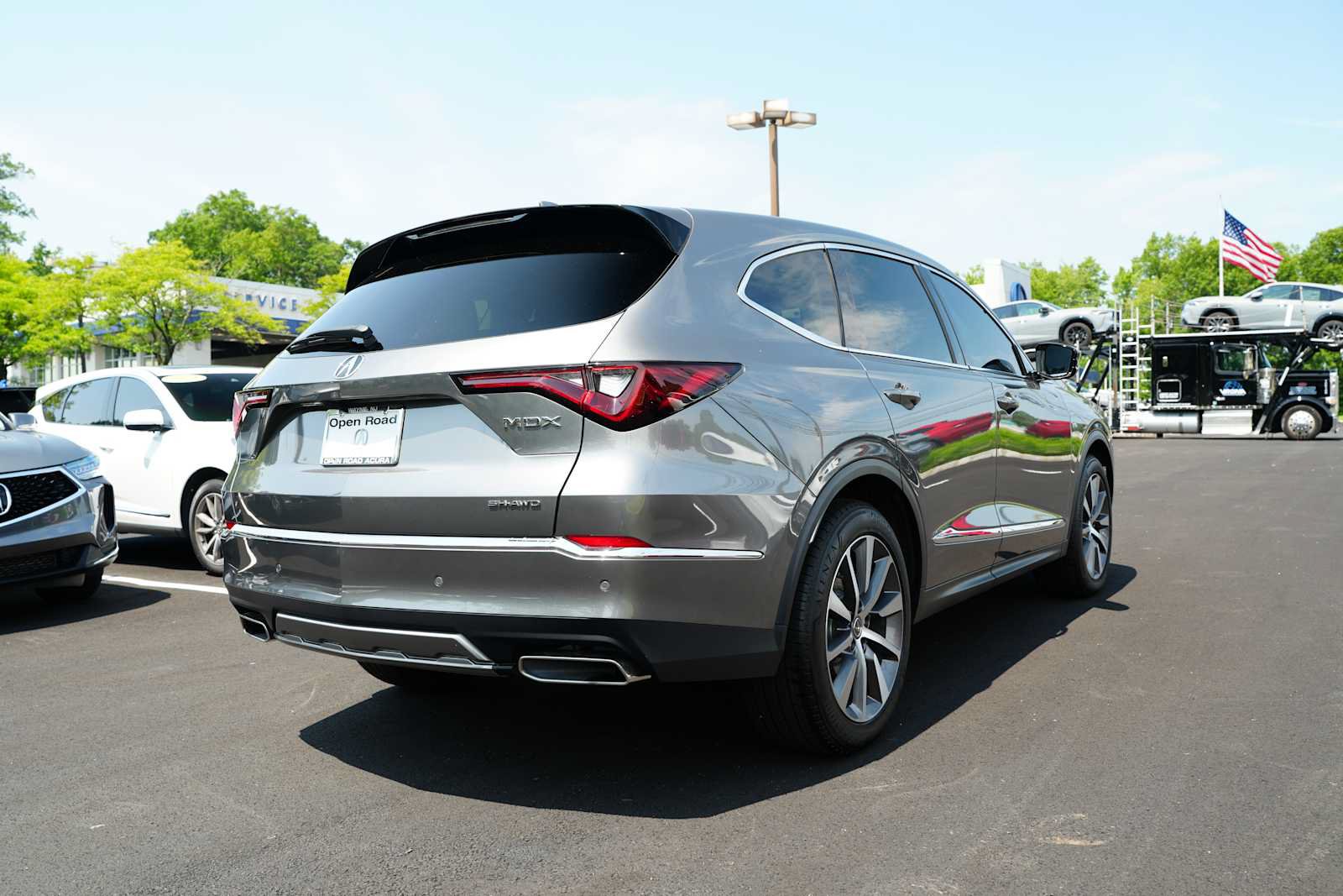 Certified 2026 Acura MDX w/ Technology Package AWD/4WD image 7