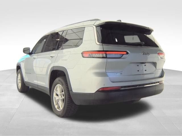 Used 2023 Jeep Grand Cherokee L Laredo AWD/4WD image 6