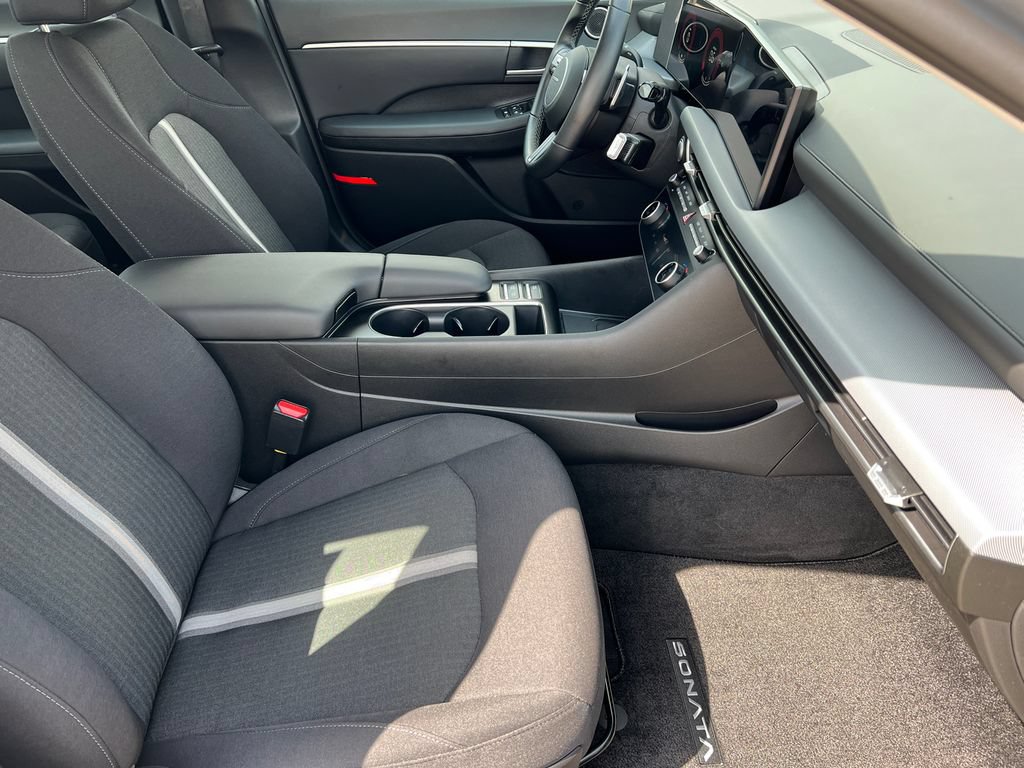 Certified 2026 Hyundai Sonata SEL FWD image 6