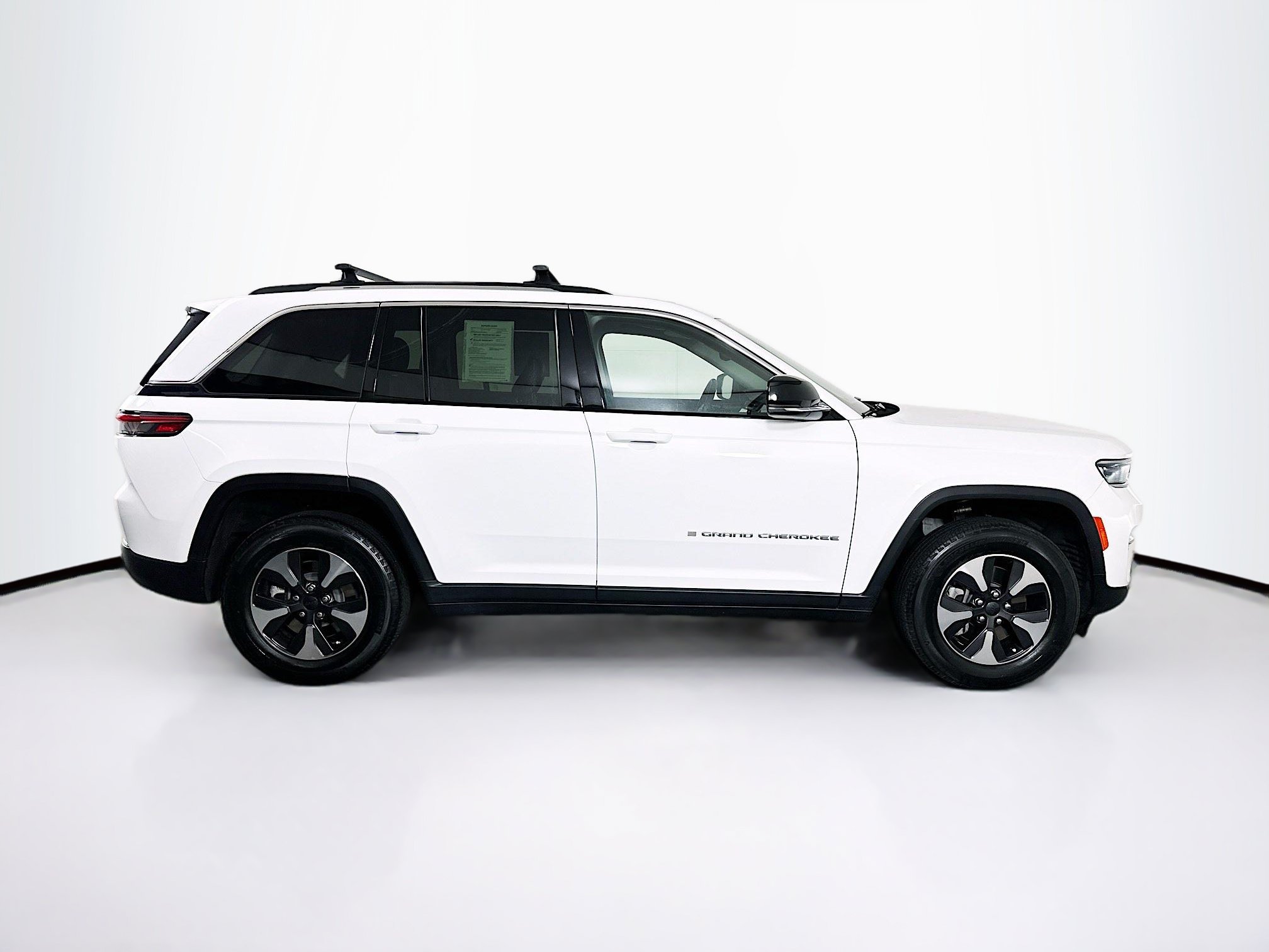 Used 2022 Jeep Grand Cherokee Limited 4xe AWD/4WD image 10