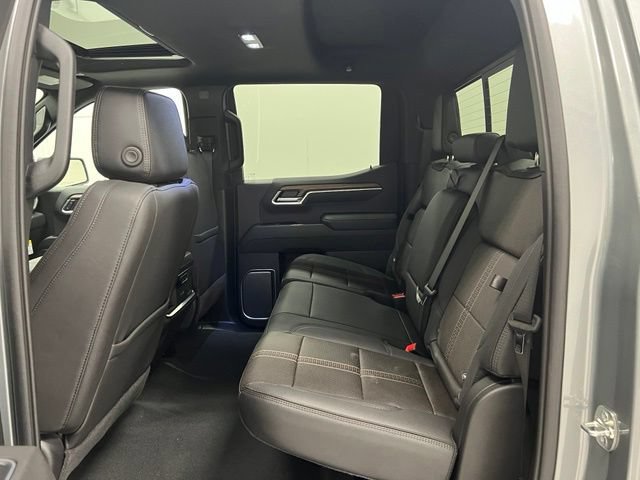 New 2026 Chevrolet Silverado 1500 High Country AWD/4WD image 15