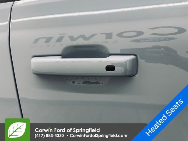 New 2026 Ford F450 Platinum w/ FX4 Off-Road Package image 13