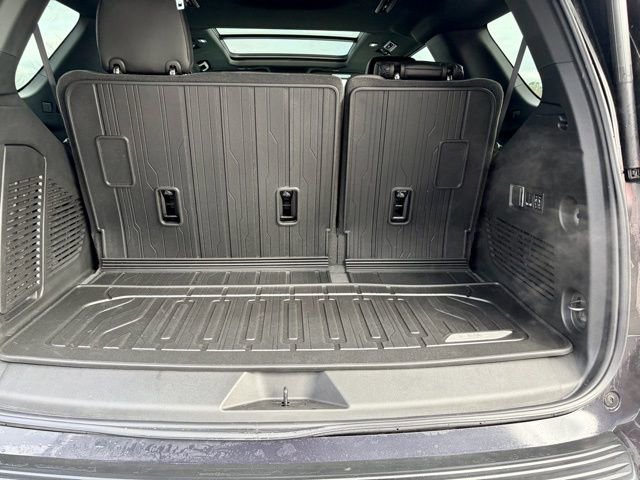 Used 2024 GMC Yukon Denali w/ Max Trailering Package image 17