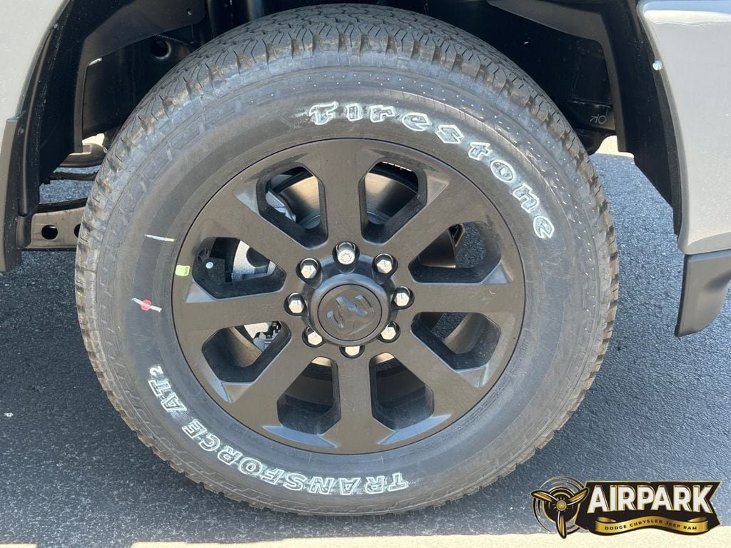 New 2026 RAM 2500 Laramie AWD/4WD image 10