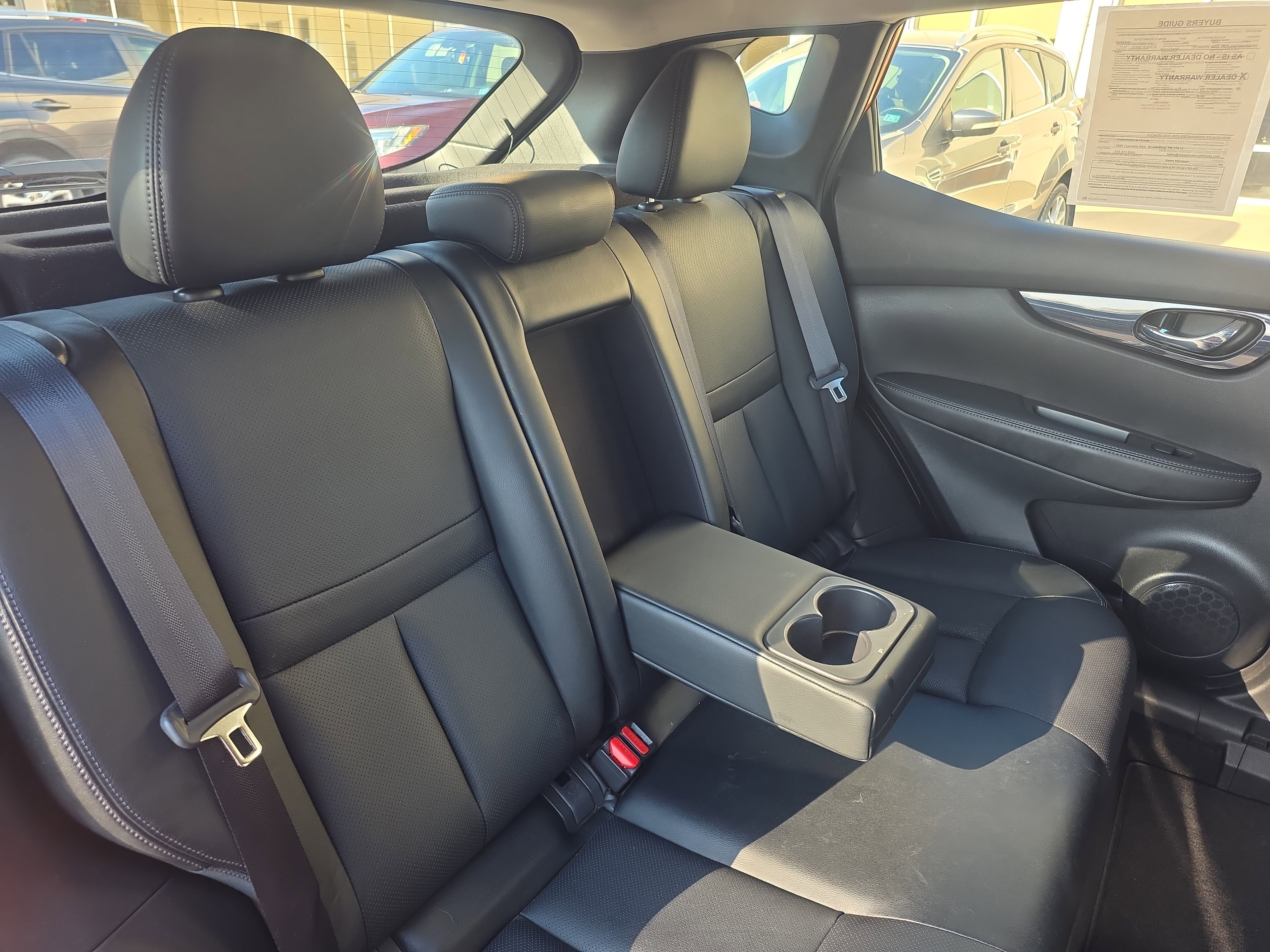 Used 2017 Nissan Rogue Sport SL w/ SL Premium Package image 14