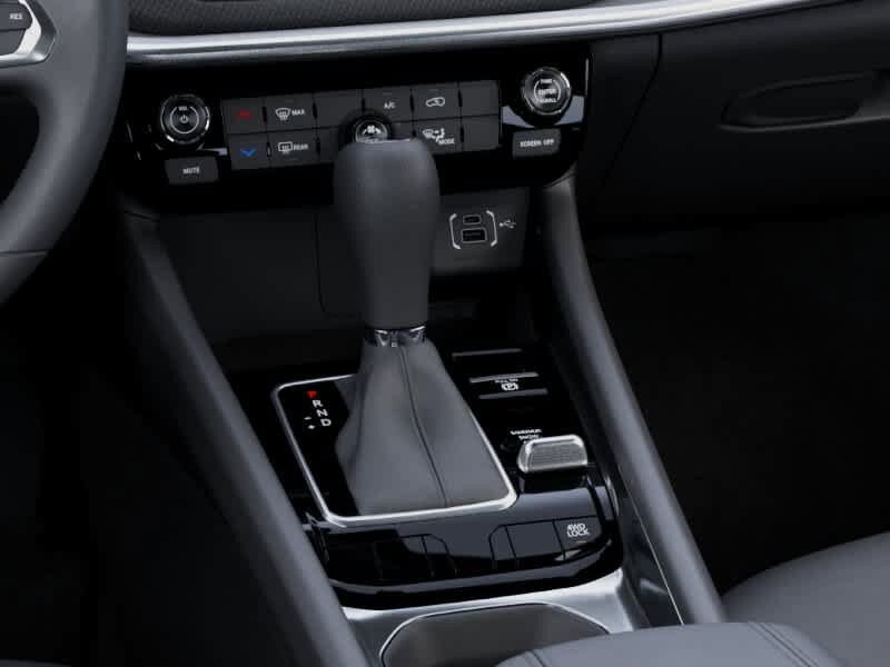 New 2026 Jeep Compass Latitude AWD/4WD image 24