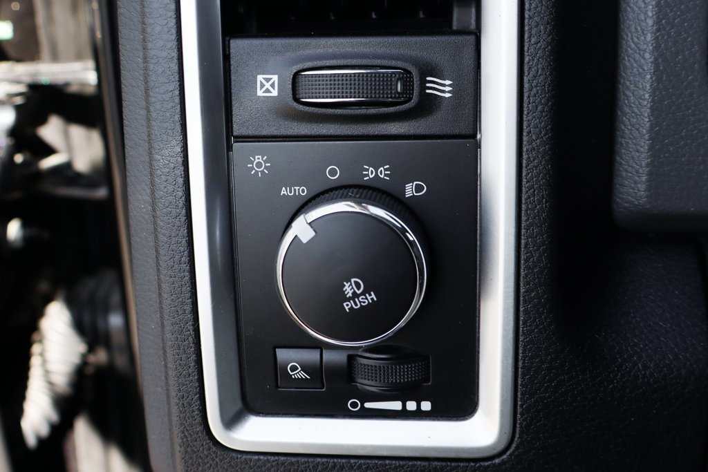 Used 2017 RAM 3500 Lone Star image 21