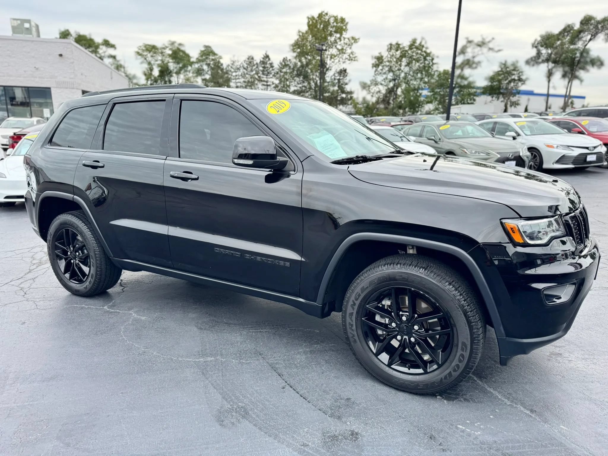 Used 2019 Jeep Grand Cherokee Limited w/ Luxury Group II AWD/4WD image 6