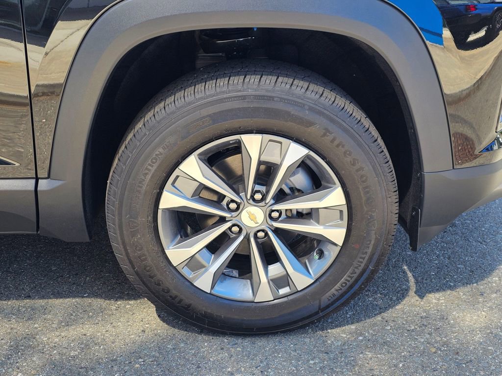 New 2026 Chevrolet Equinox LT w/ Safety and Technology Package FWD image 9