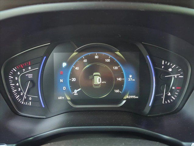 Used 2020 Hyundai Santa Fe SEL FWD image 17