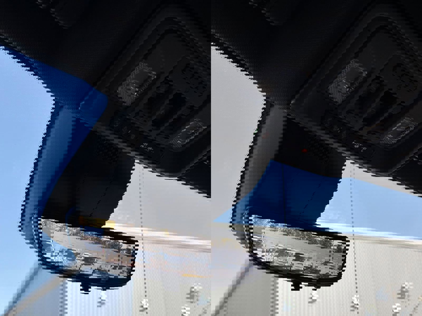 Used 2025 Chevrolet Silverado 1500 LTZ w/ LTZ Premium Package image 27