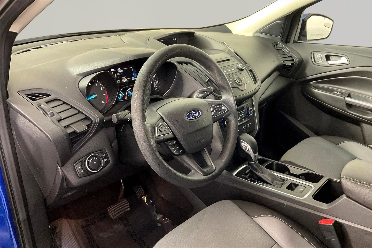 Used 2018 Ford Escape SE image 17