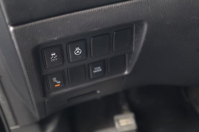 Used 2019 Nissan Pathfinder SV w/ SV All Weather Package AWD/4WD image 12