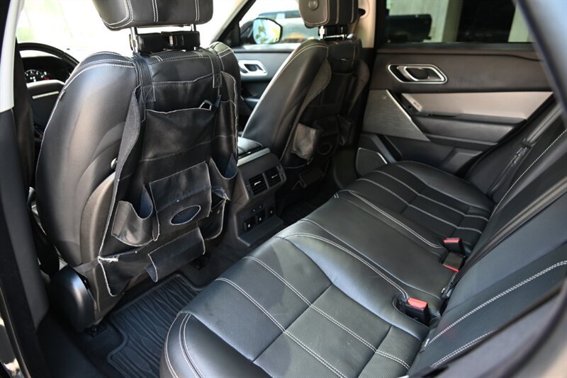 Used 2018 Land Rover Range Rover Velar S AWD/4WD image 28