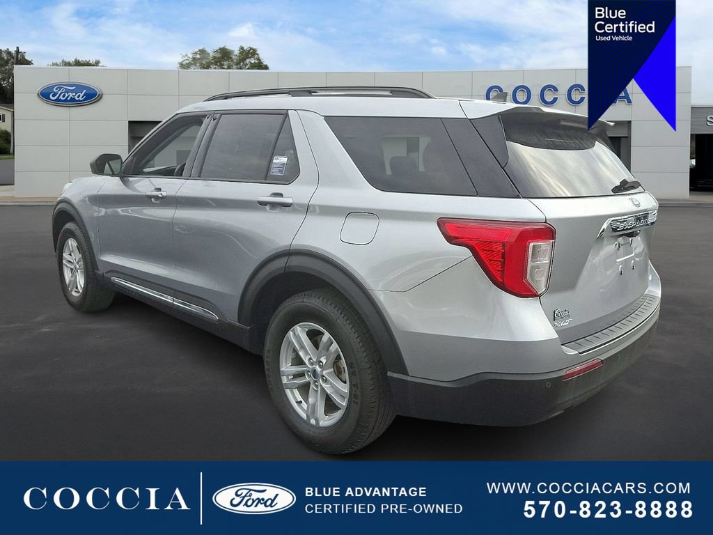 Used 2022 Ford Explorer XLT AWD/4WD image 6