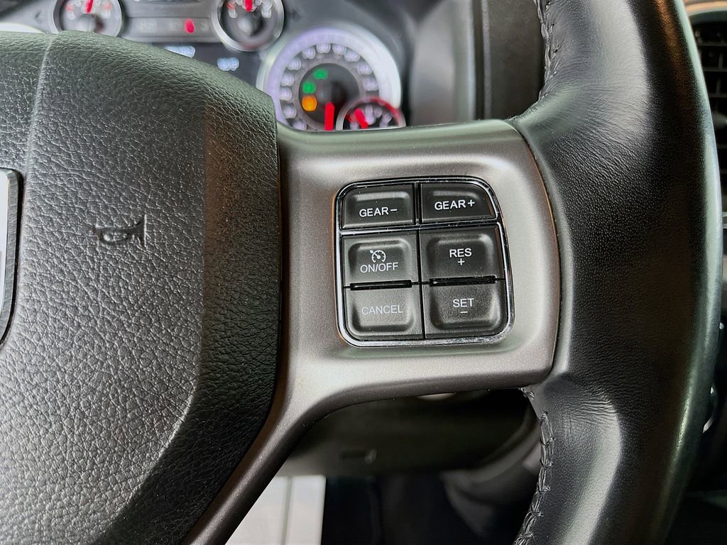 Used 2022 RAM 1500 Classic Warlock AWD/4WD image 16