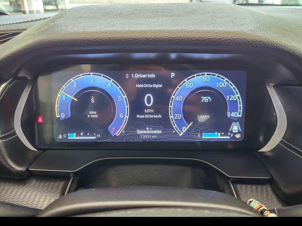 Used 2023 Jeep Grand Cherokee Laredo AWD/4WD image 14