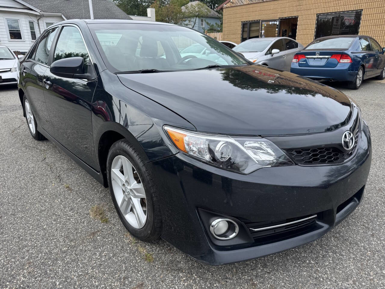 Used 2013 Toyota Camry SE