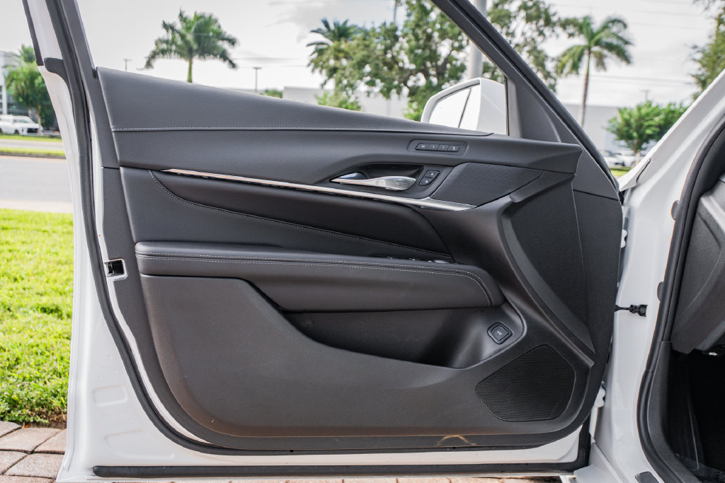 Used 2026 Cadillac CT4 Premium Luxury RWD image 17