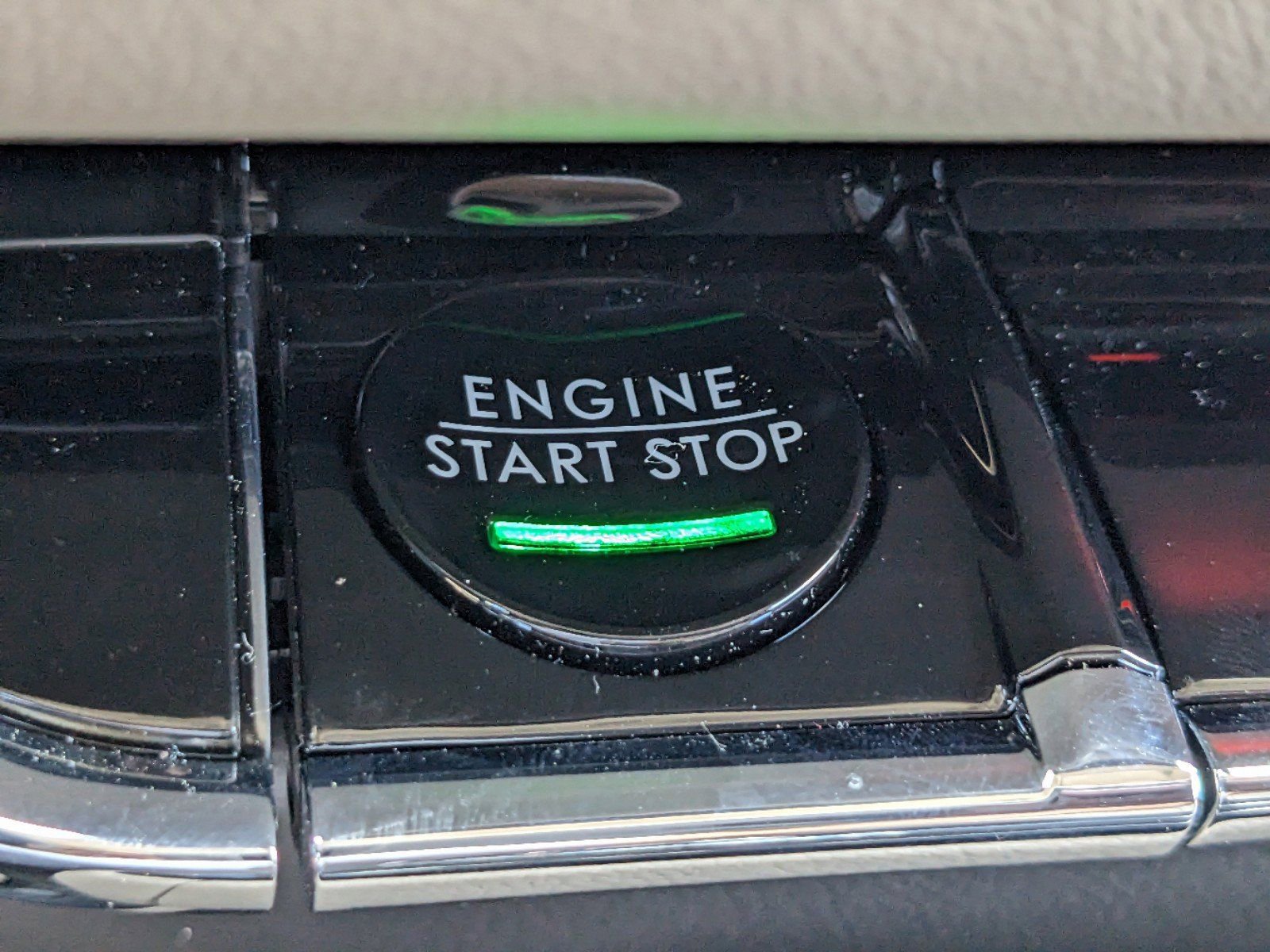 Certified 2023 Lincoln Nautilus Reserve w/ Equipment Group 201A image 31