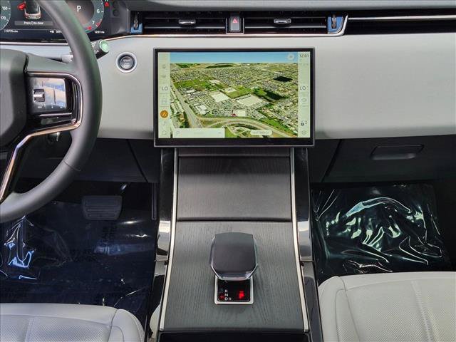 Certified 2026 Land Rover Range Rover Evoque S AWD/4WD image 15