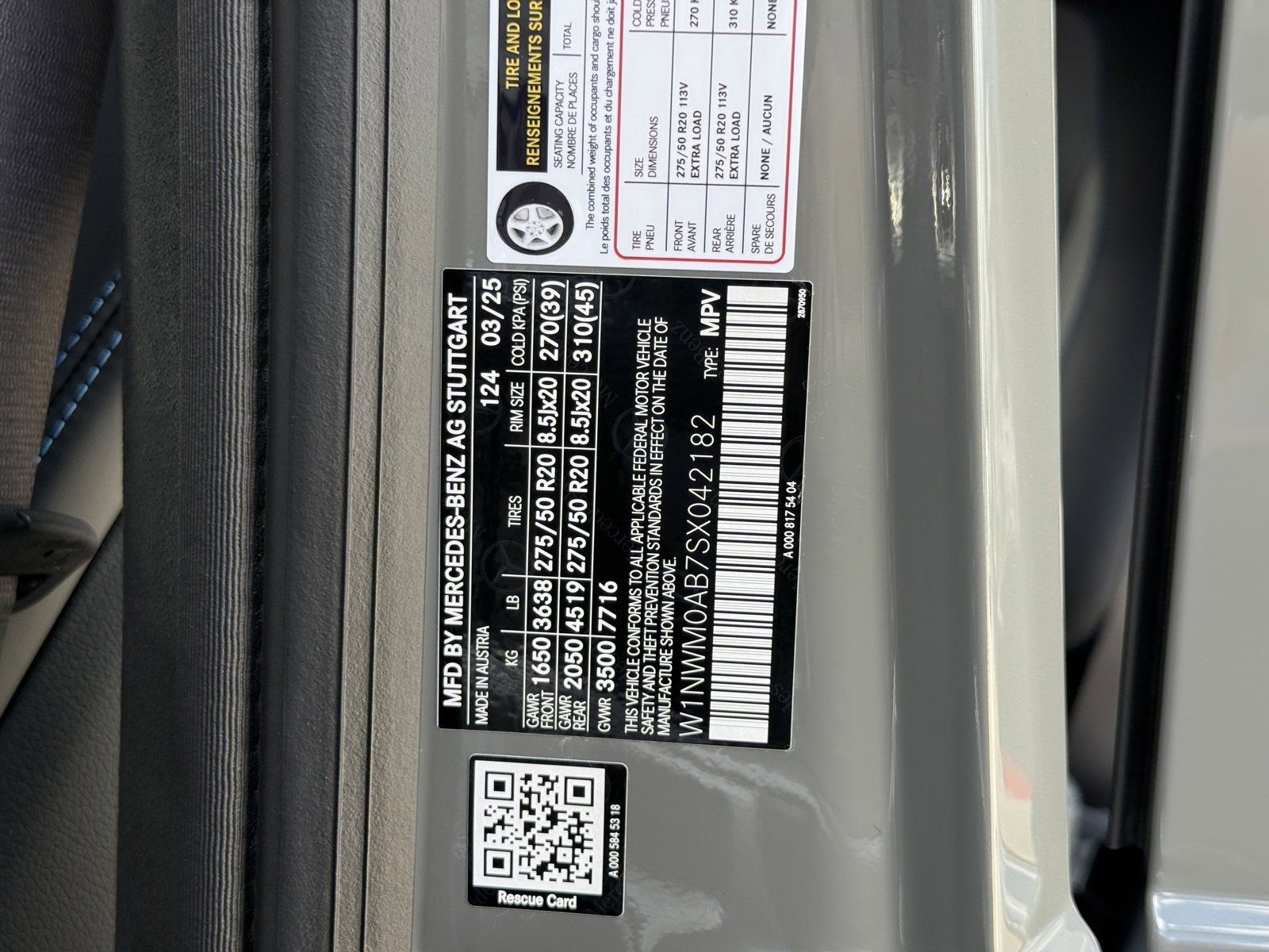 Used 2025 Mercedes-Benz G 580 w/ EQ Technology image 39