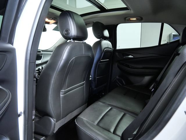 Used 2022 Buick Encore GX Essence w/ Experience Buick Package AWD/4WD image 14