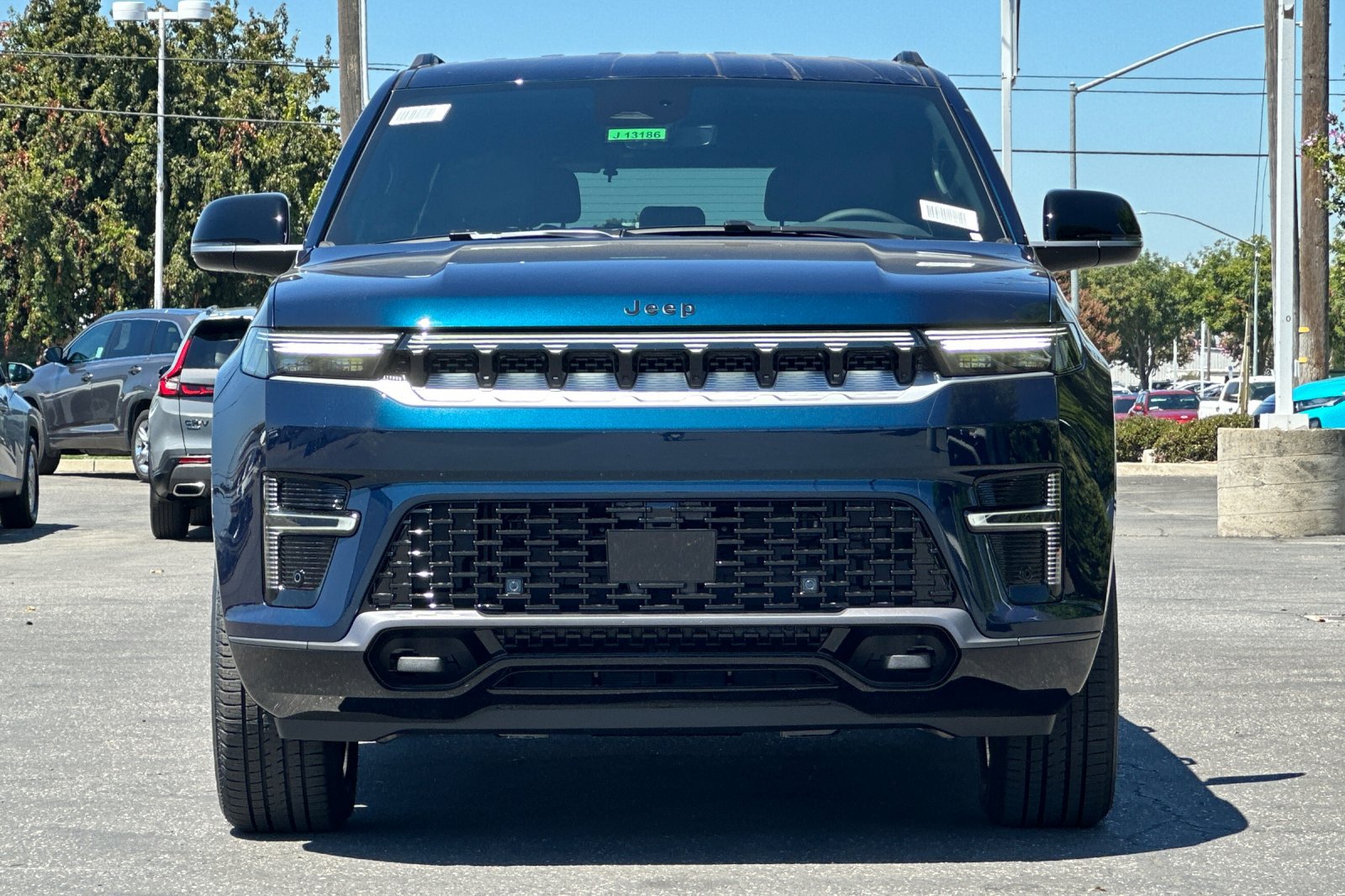 New 2026 Jeep Grand Wagoneer 4WD image 9
