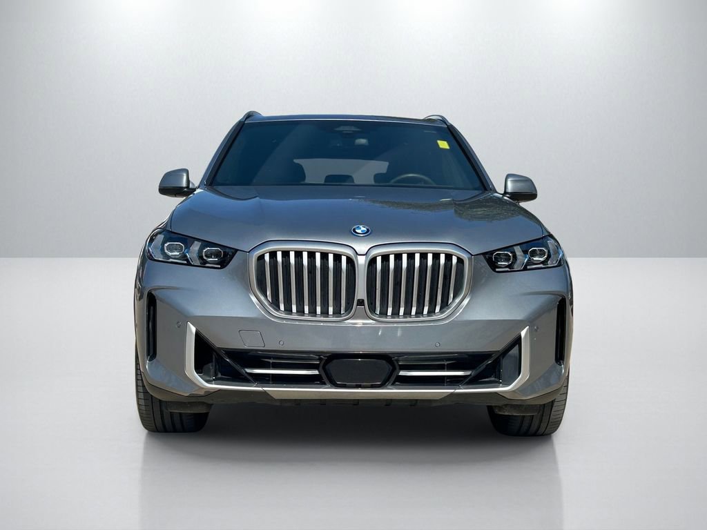 Used 2024 BMW X5 xDrive50e w/ Premium Package image 2
