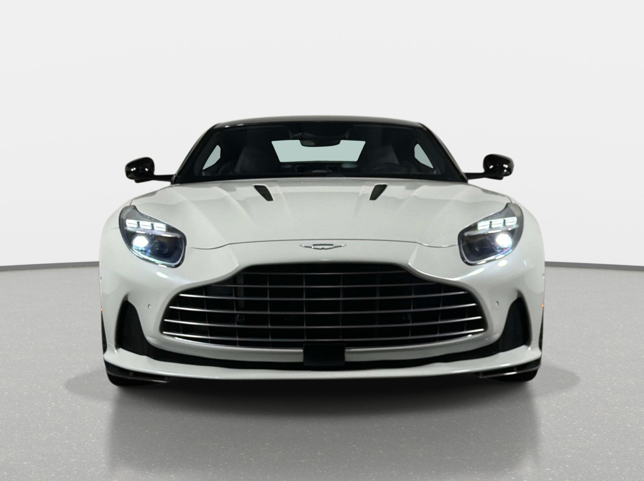 Used 2024 Aston Martin DB12 Coupe RWD image 19