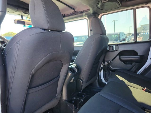 Used 2022 Jeep Gladiator Sport image 15