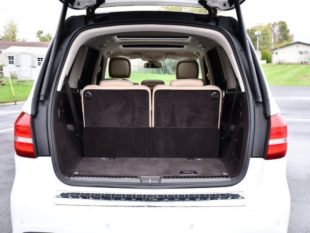 Used 2017 Mercedes-Benz GLS 550 4MATIC image 29