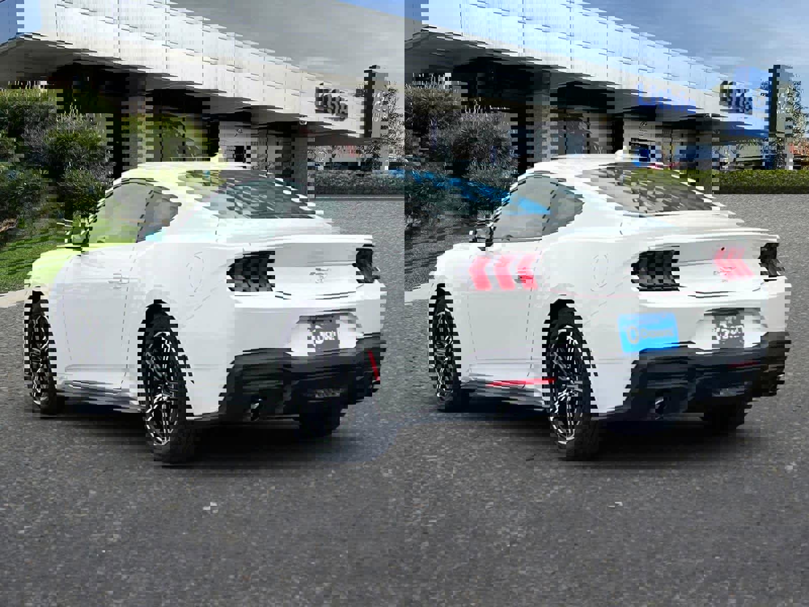 Used 2024 Ford Mustang Coupe image 6