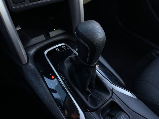 Used 2024 Toyota Corolla Cross LE image 17