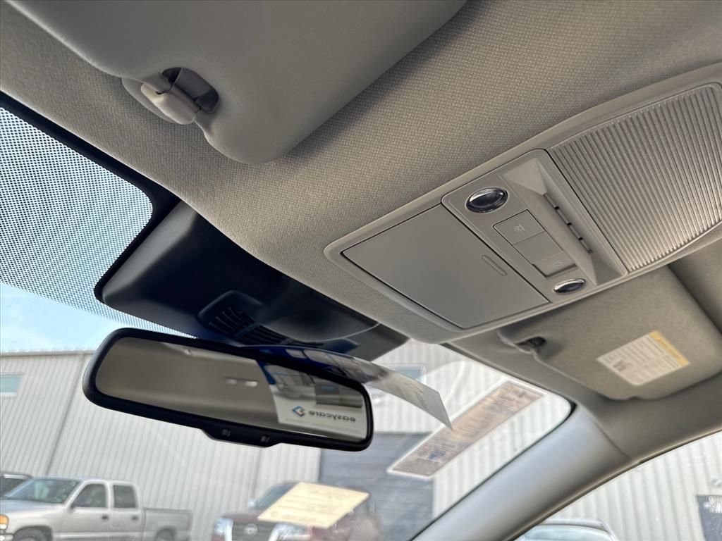 New 2026 Nissan Sentra SV w/ SV Convenience Package FWD image 25