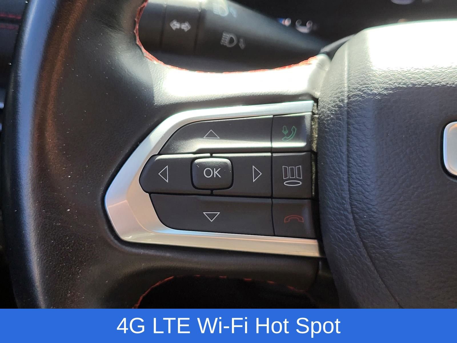 Used 2022 Jeep Compass Trailhawk w/ Trailhawk Elite Group image 32