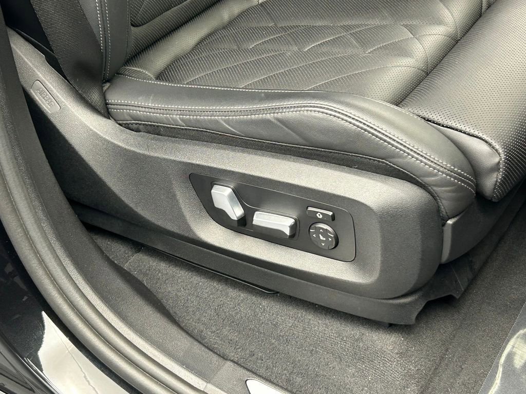 Used 2024 BMW X5 sDrive40i w/ M Sport Package image 50