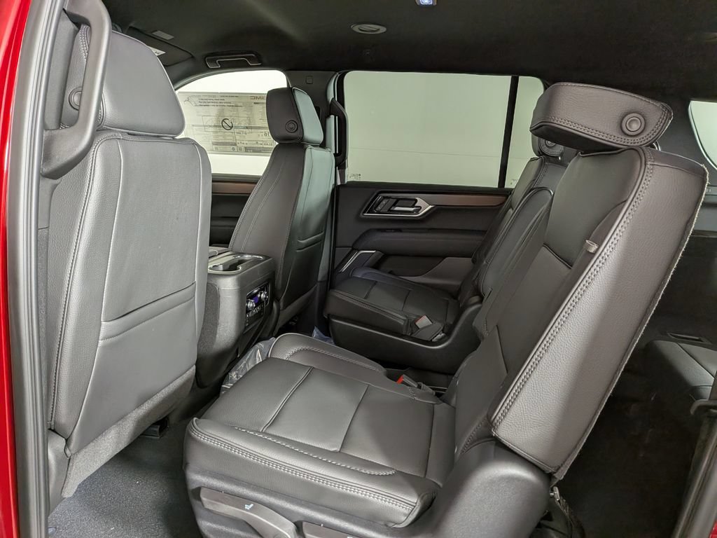 New 2026 GMC Yukon XL Denali AWD/4WD image 32
