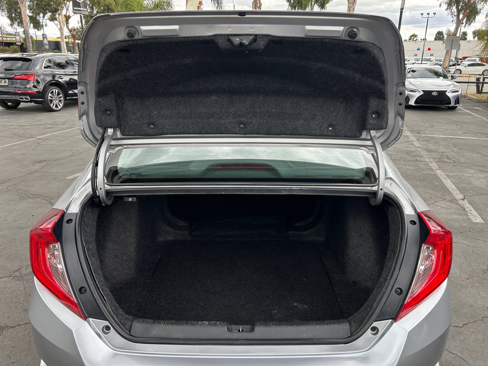 Used 2019 Honda Civic LX image 19