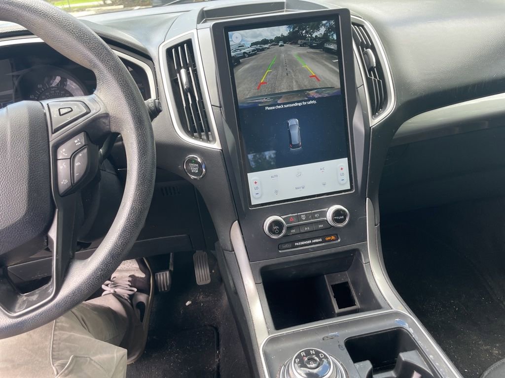 Used 2021 Ford Edge SE FWD image 11