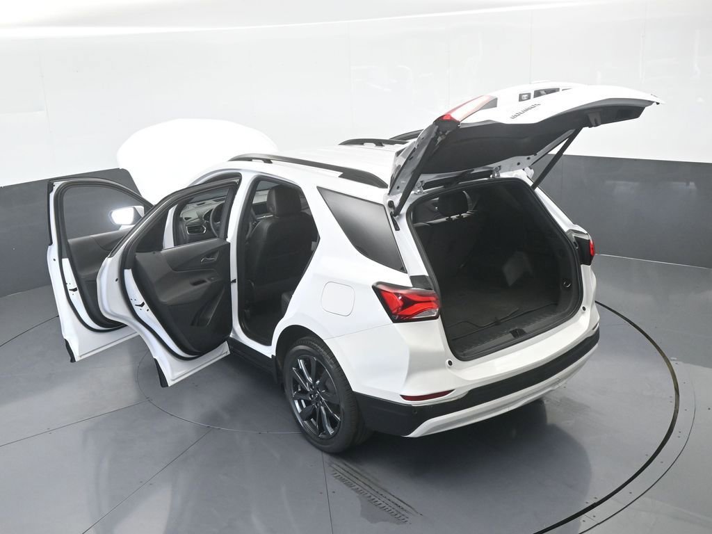 Used 2023 Chevrolet Equinox RS image 68